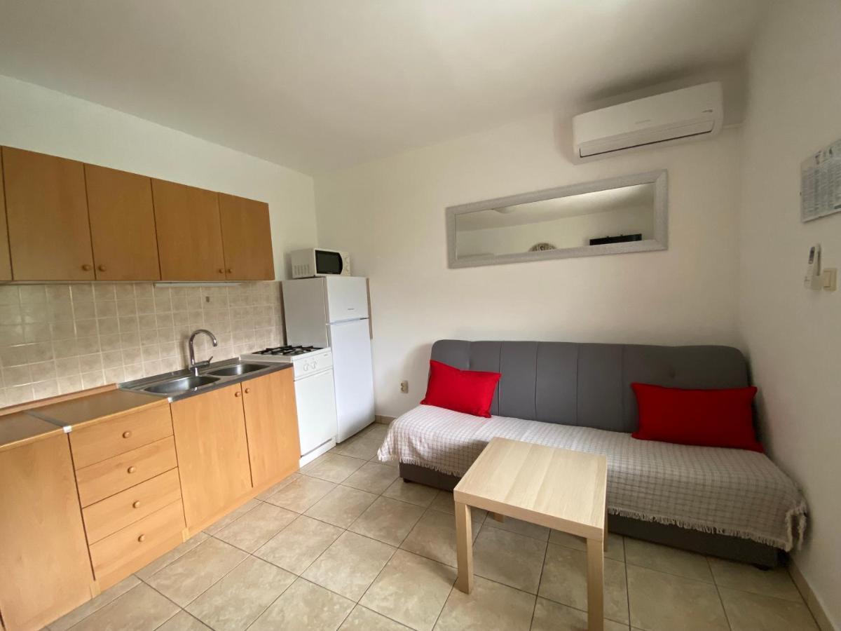 Apartments Anna III Baška Eksteriør billede