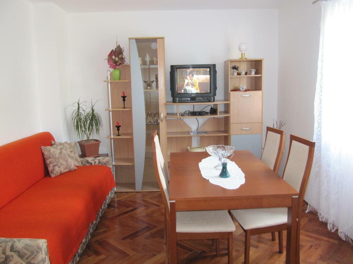 Apartments Anna III Baška Eksteriør billede